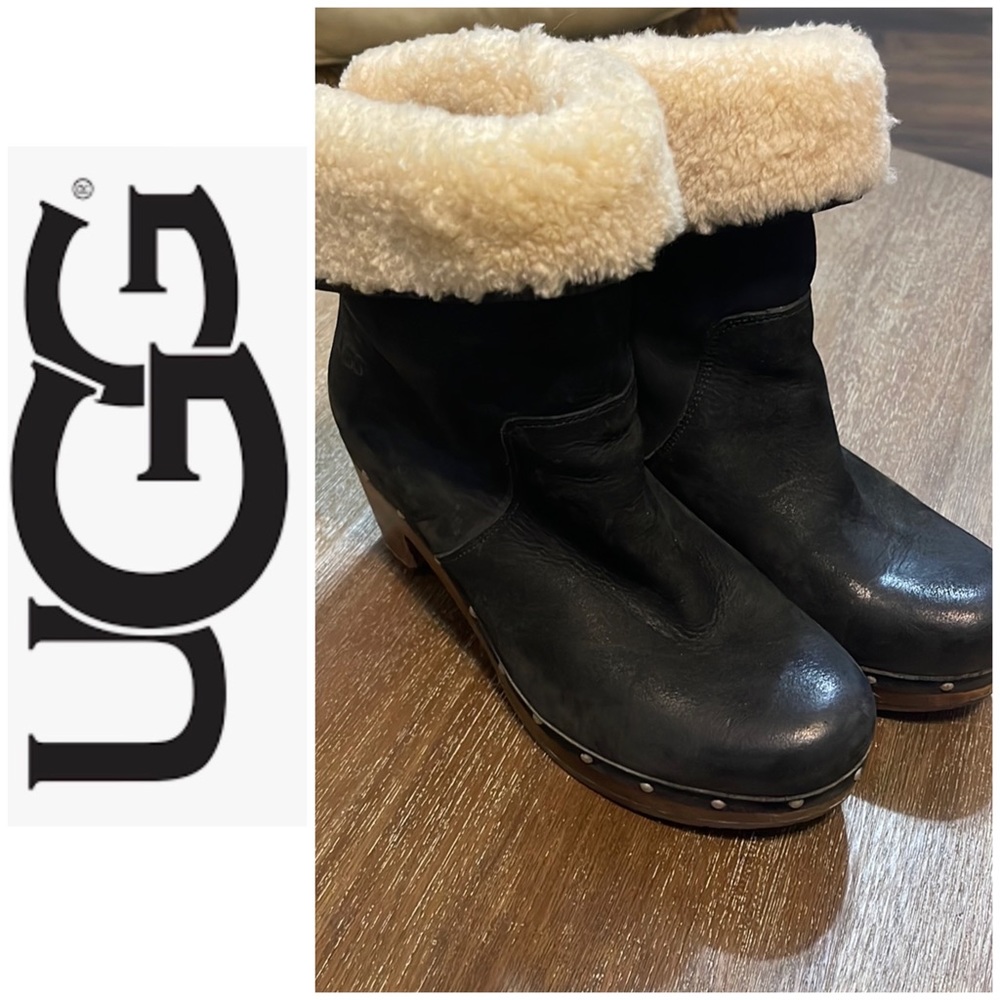 UGG Lynnea black leather with shearling inside Sz 8 bootie